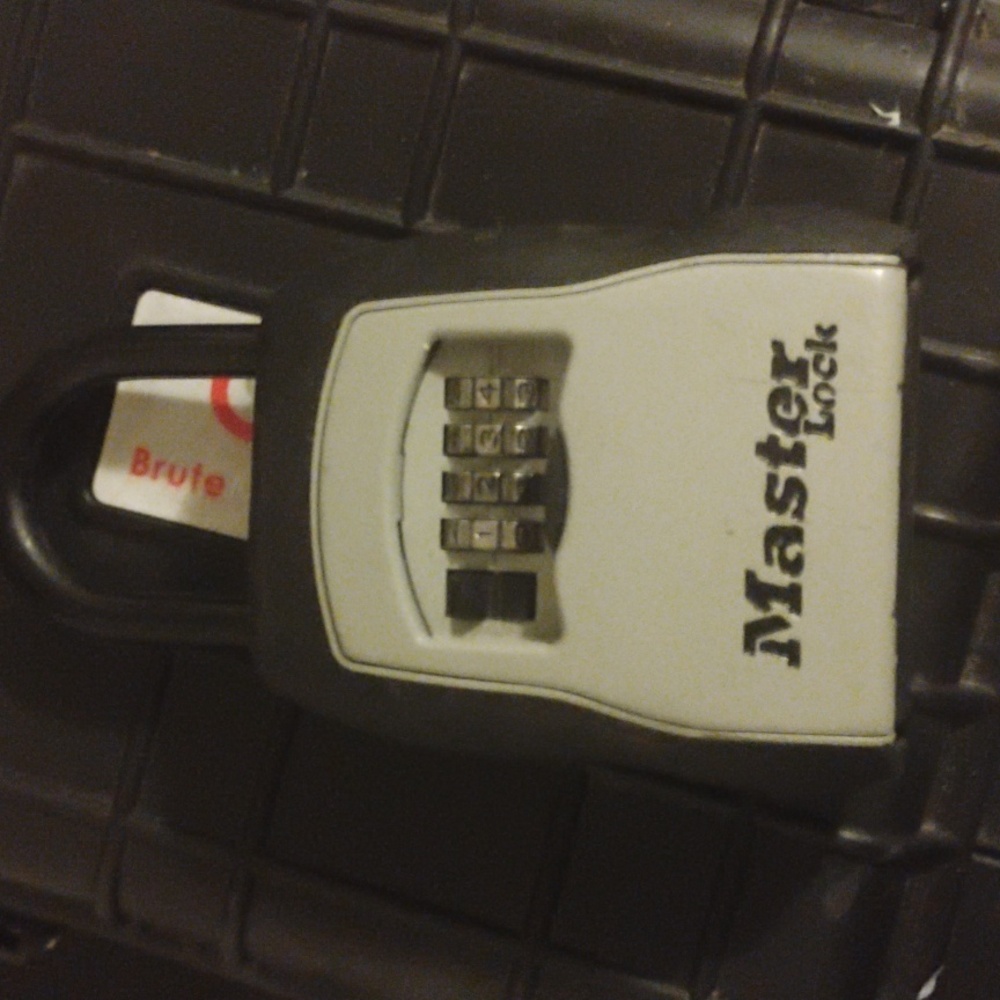 Master Lock - Picture 2 of 2